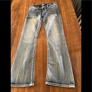 Buckle Mila Bootcut Jeans Size 26R